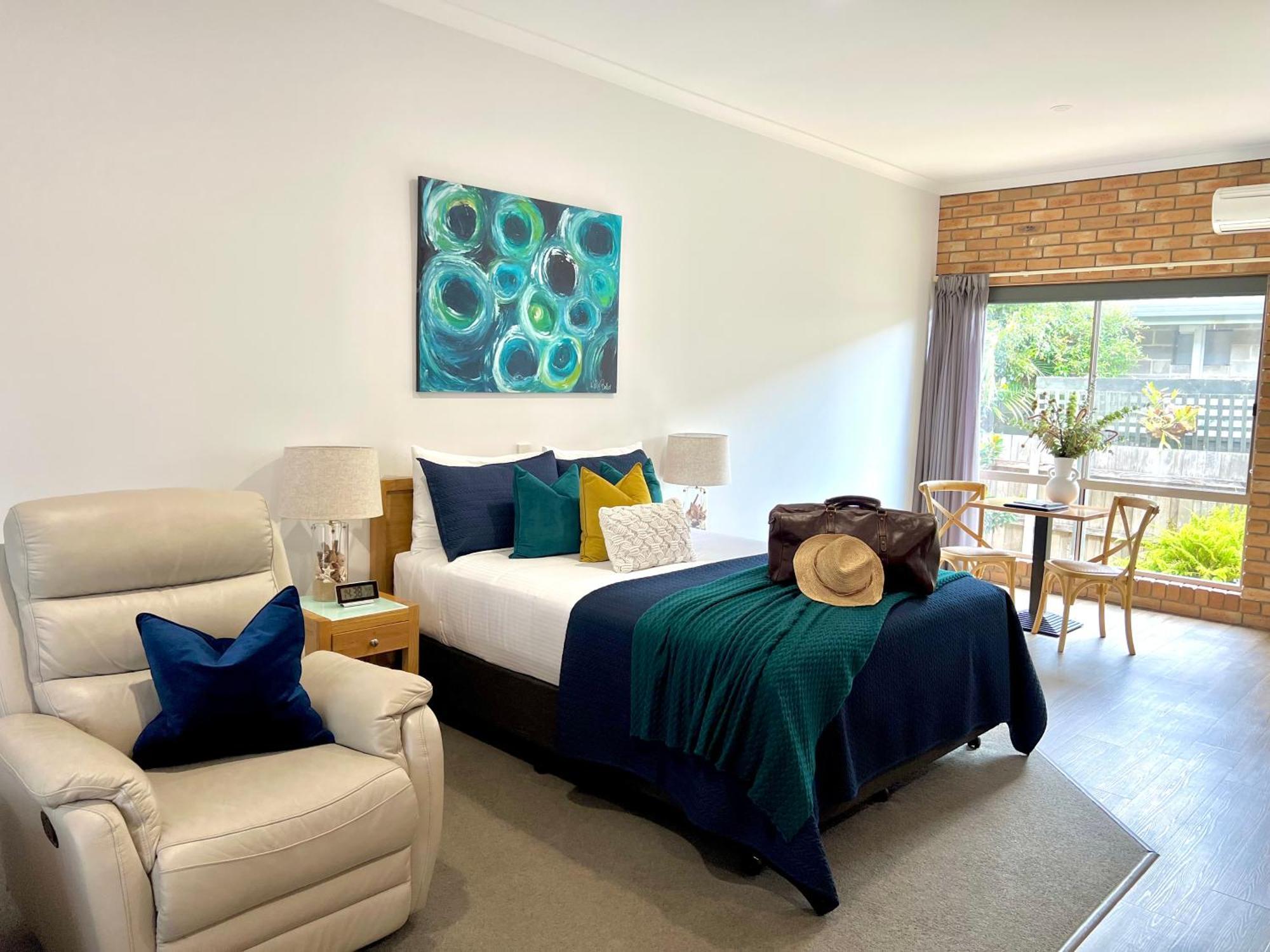 Coastal Waters Motor Inn Lakes Entrance Bagian luar foto