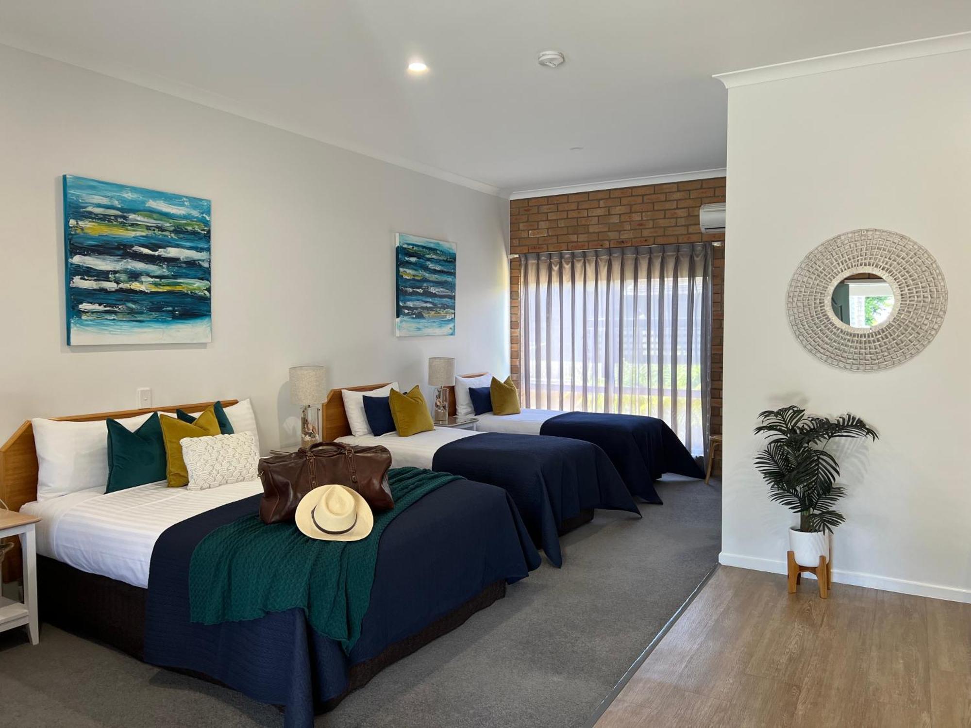 Coastal Waters Motor Inn Lakes Entrance Bagian luar foto
